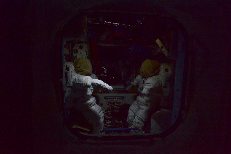 Illustration for article titled The Space Station At Night Just Keeps Getting Creepier